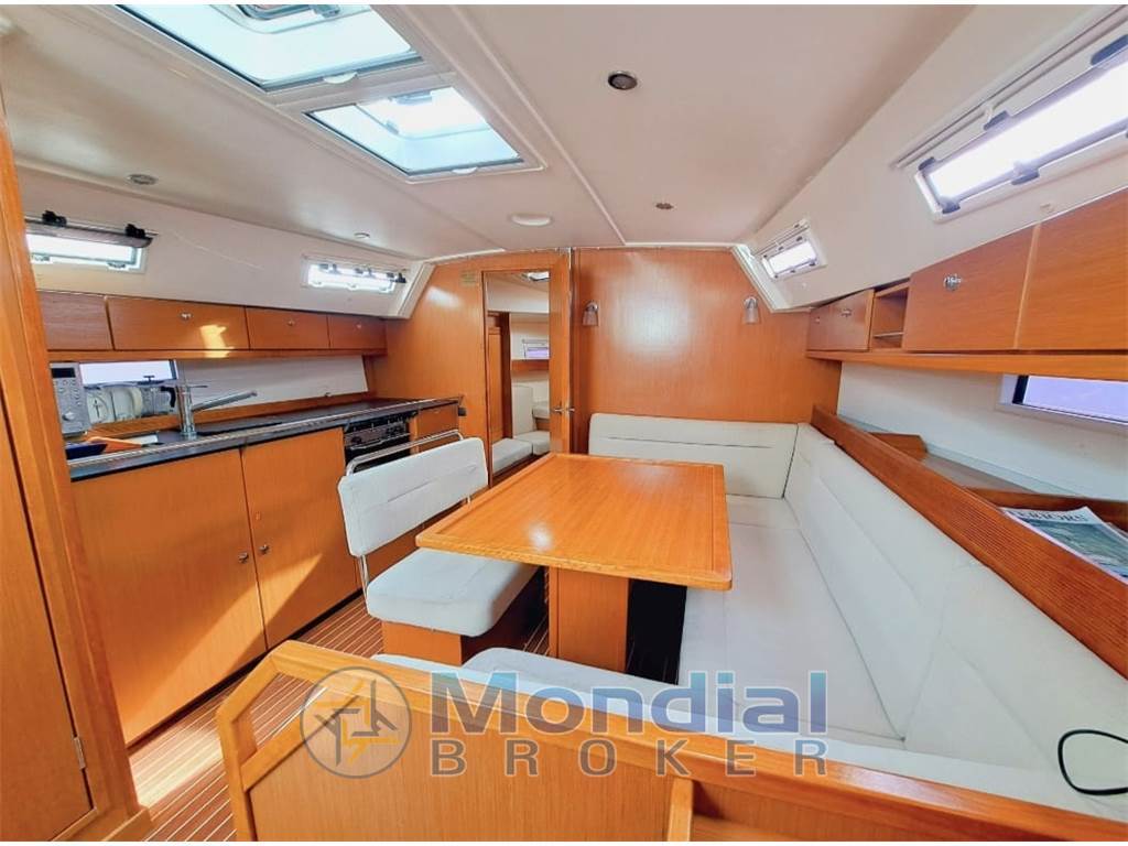 BAVARIA CRUISER 40