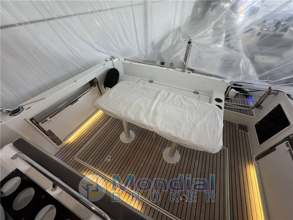 JEANNEAU CAP CAMARAT 9.0