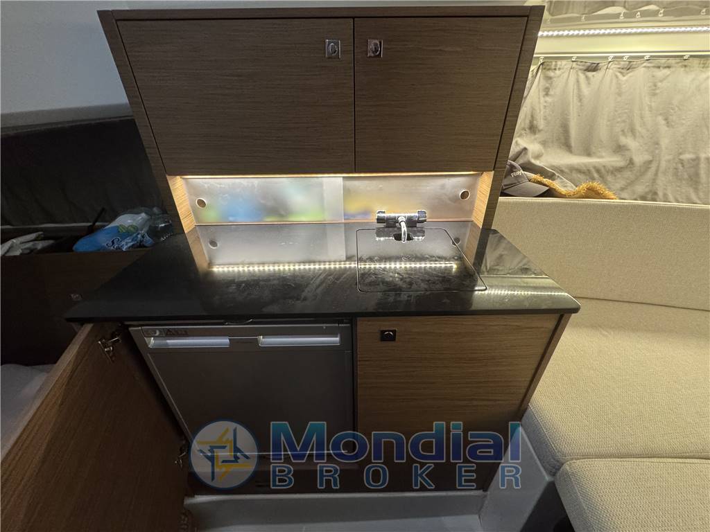 JEANNEAU CAP CAMARAT 9.0