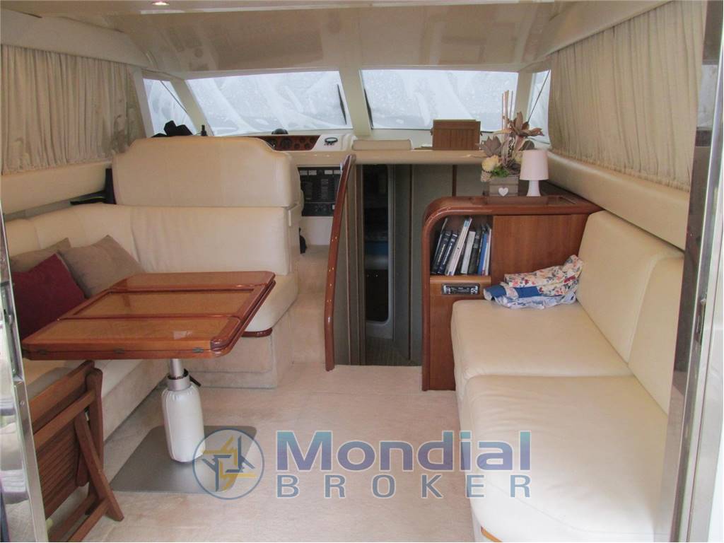 AZIMUT 36 FLY