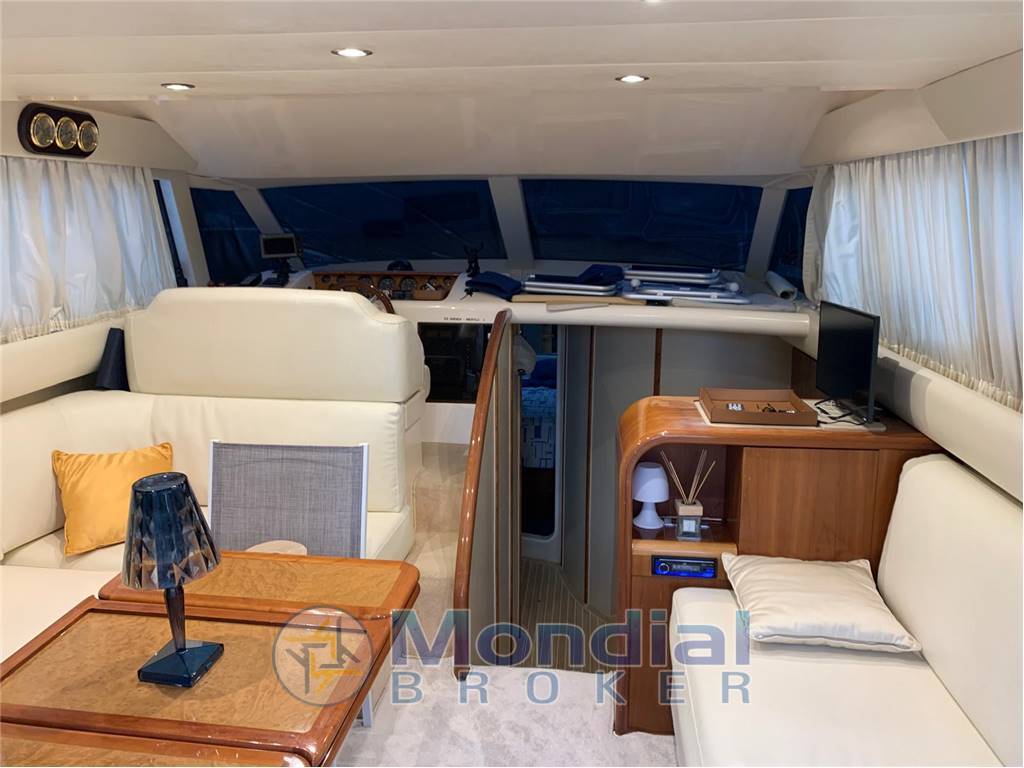 AZIMUT 36 FLY