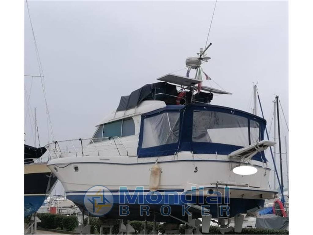 BENETEAU ANTARES 10,80 FLY