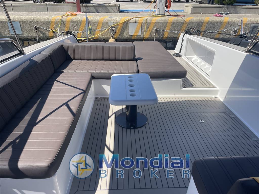 VANDUTCH YACHTS VANDUTCH 40