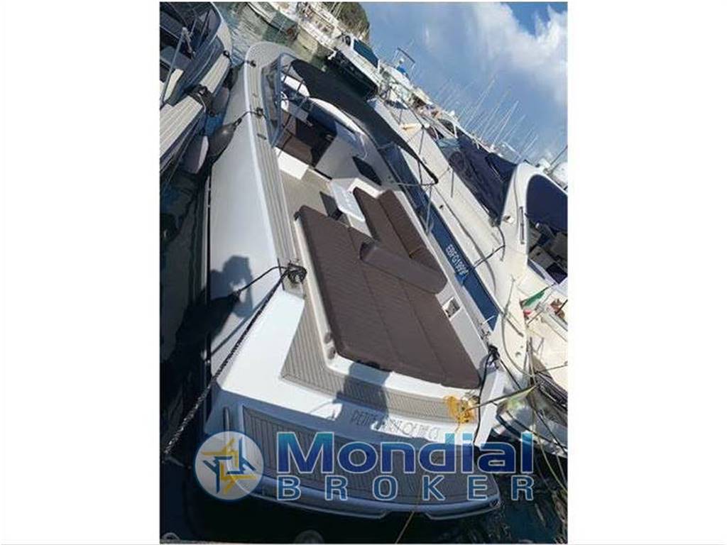 VANDUTCH YACHTS VANDUTCH 40