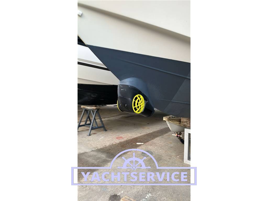 Hydra Sport 3300 VX Vector