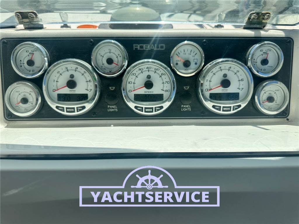 Robalo 2540