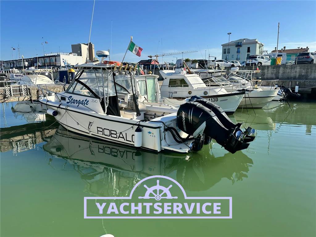 Robalo 2540