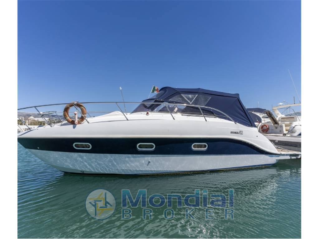 Cantieri dell’ est IPERBOLE 32
