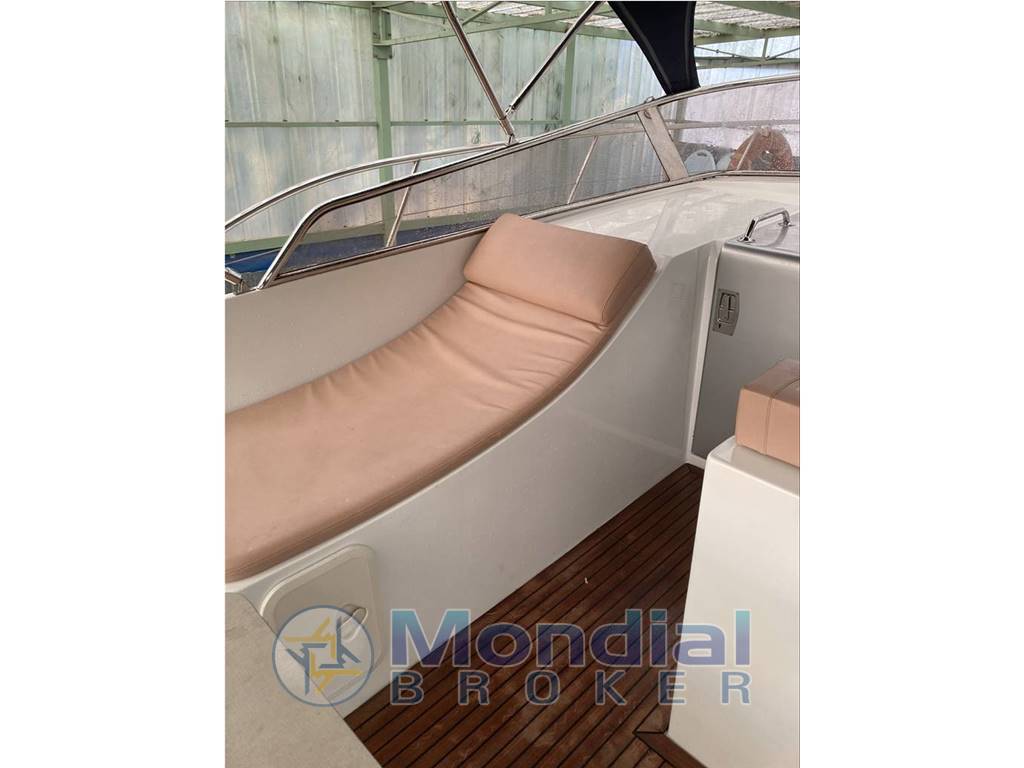 Cantieri dell’ est IPERBOLE 32