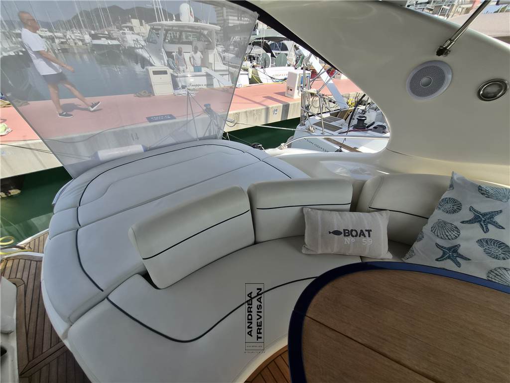 Azimut Atlantis 42