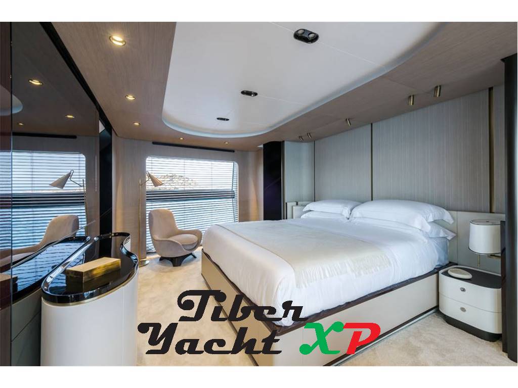 AZIMUT - BENETTI 27 GRANDE - BARCA IN ESCLUSIVA