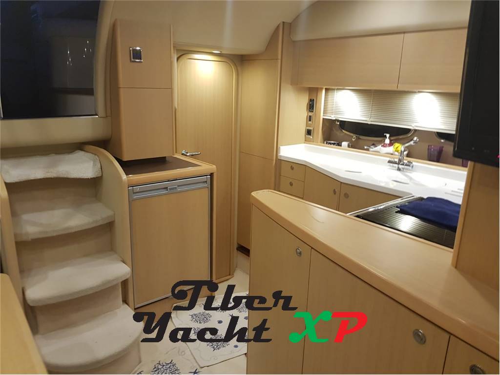 Princess V45 - BARCA IN RIMESSAGGIO DA NOI