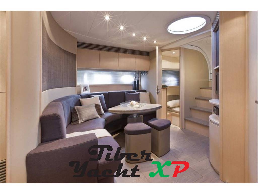 Pershing 50 - Linea d'Asse - BARCA IN RIMESSAGGIO DA NOI