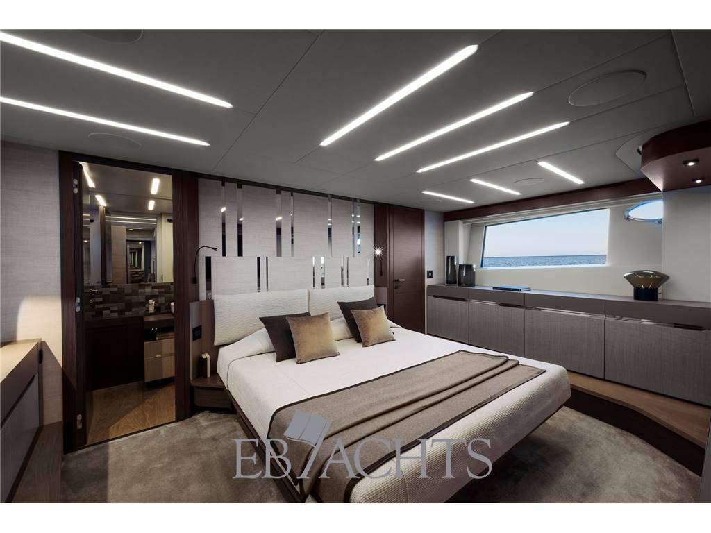 Pershing 8X