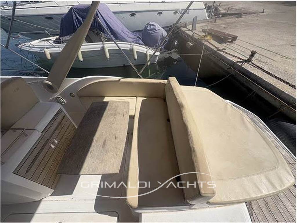 Sessa Marine Key Largo 27