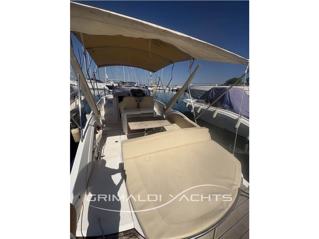 Sessa Marine Key Largo 27