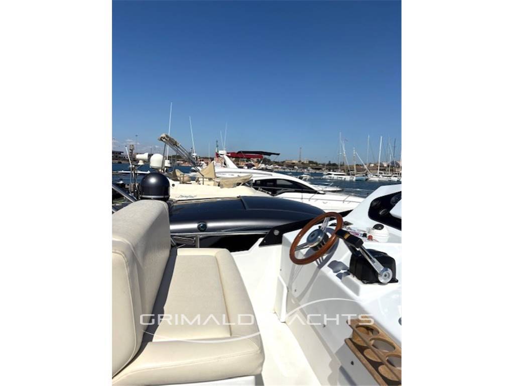 Gianetti 42 TUNNEL DRIVE