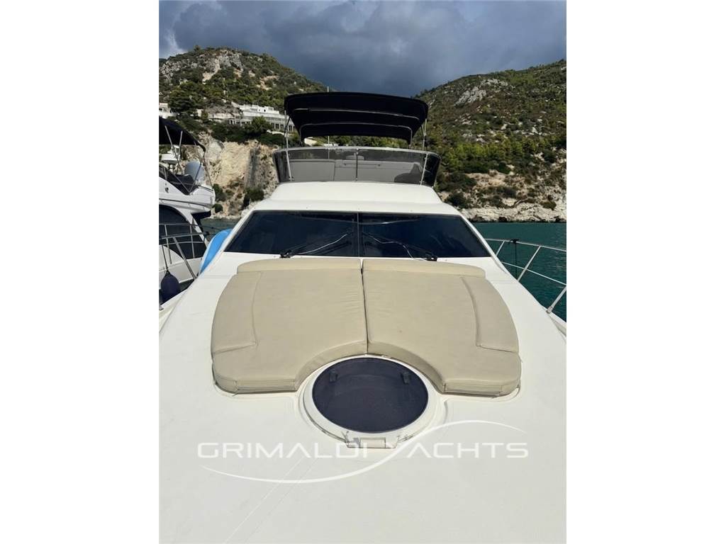 Azimut 43 Fly