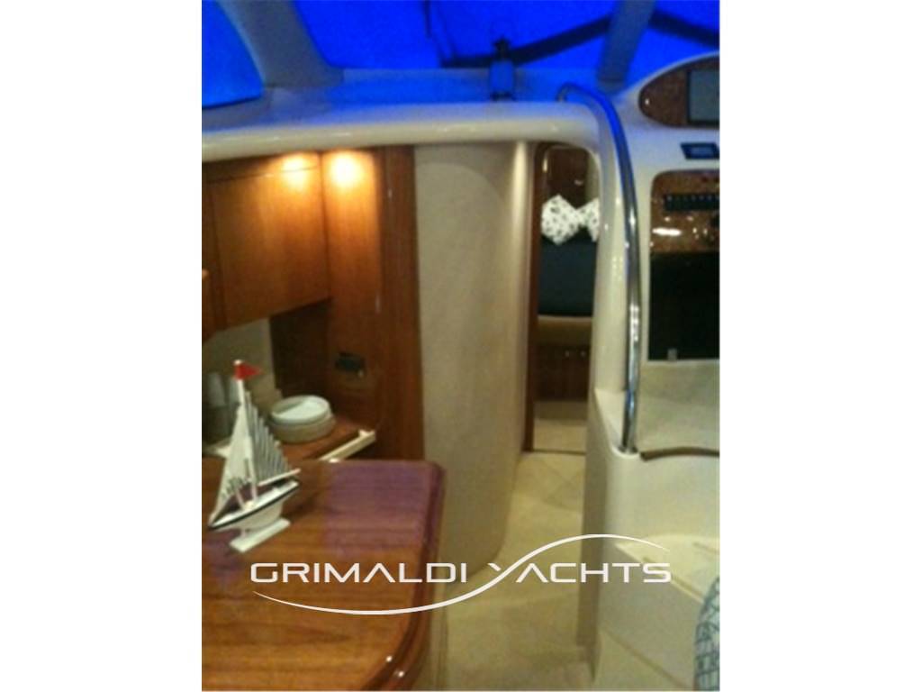 Azimut AZ 39