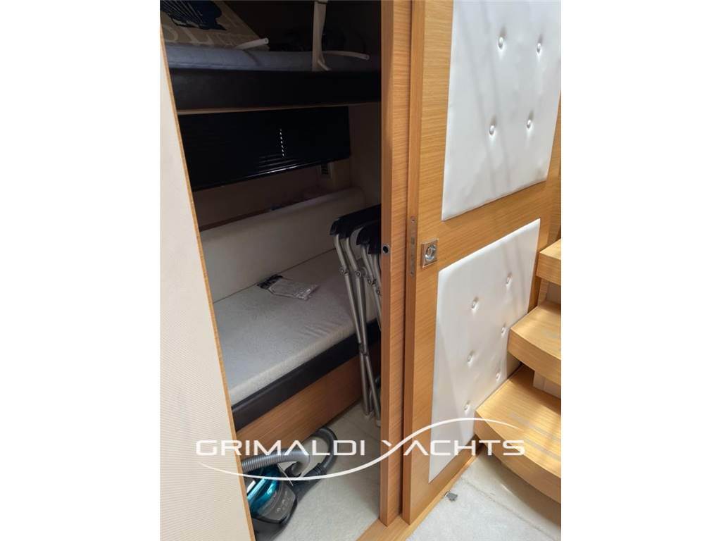 Azimut Atlantis 50 x 4