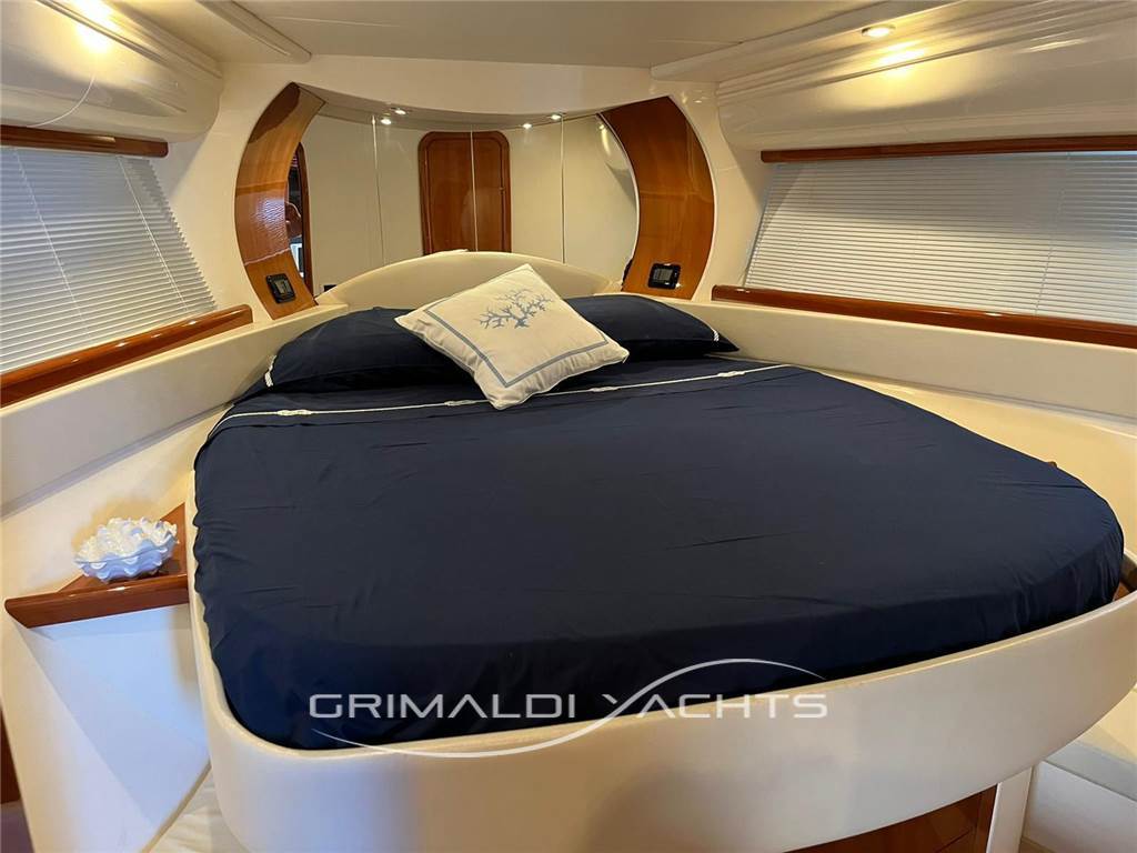 Pershing 43 HT