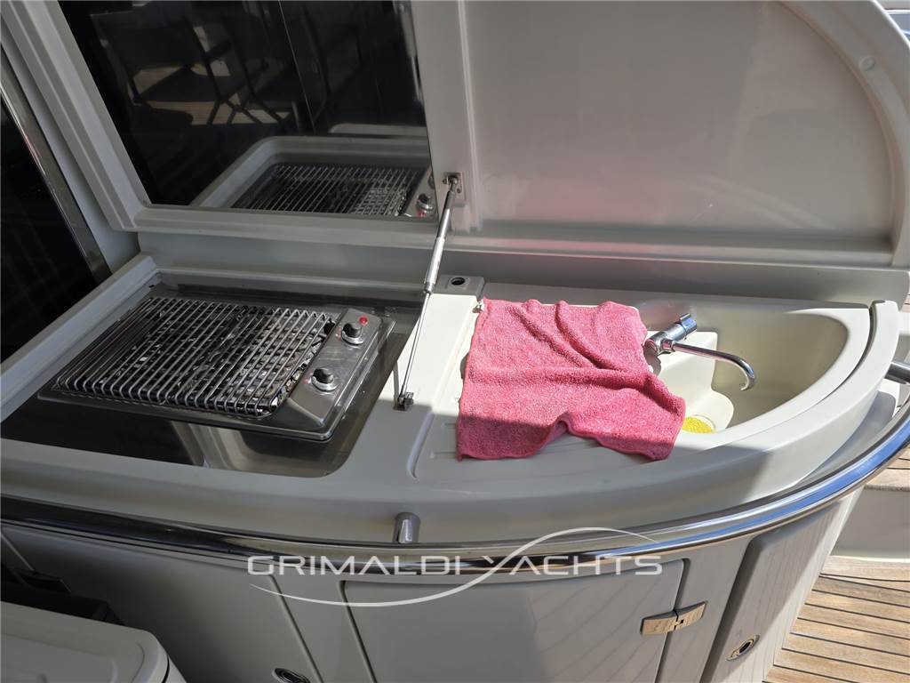 Azimut 68 S