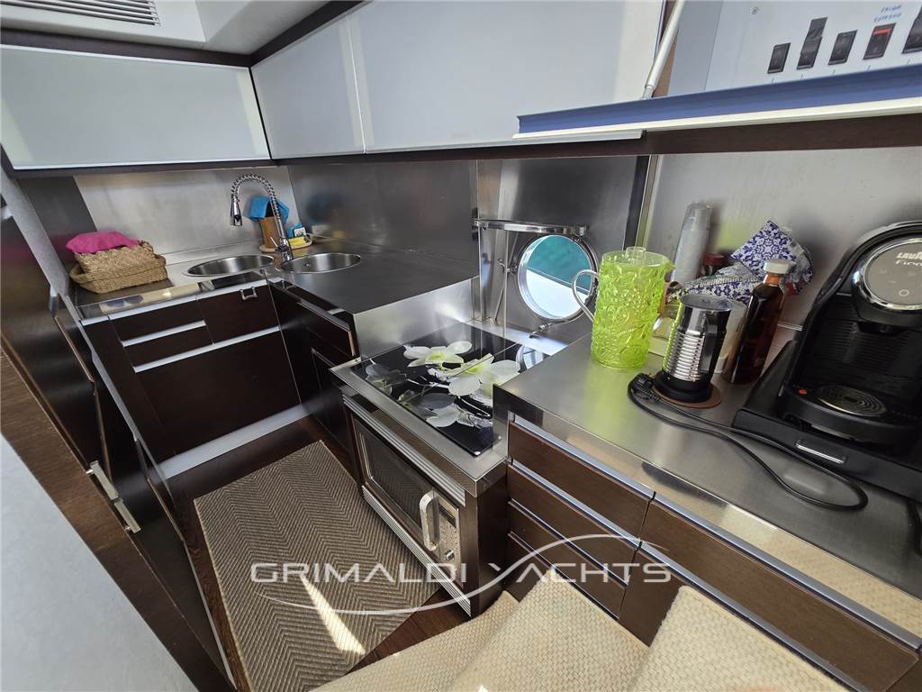 Azimut 68 S