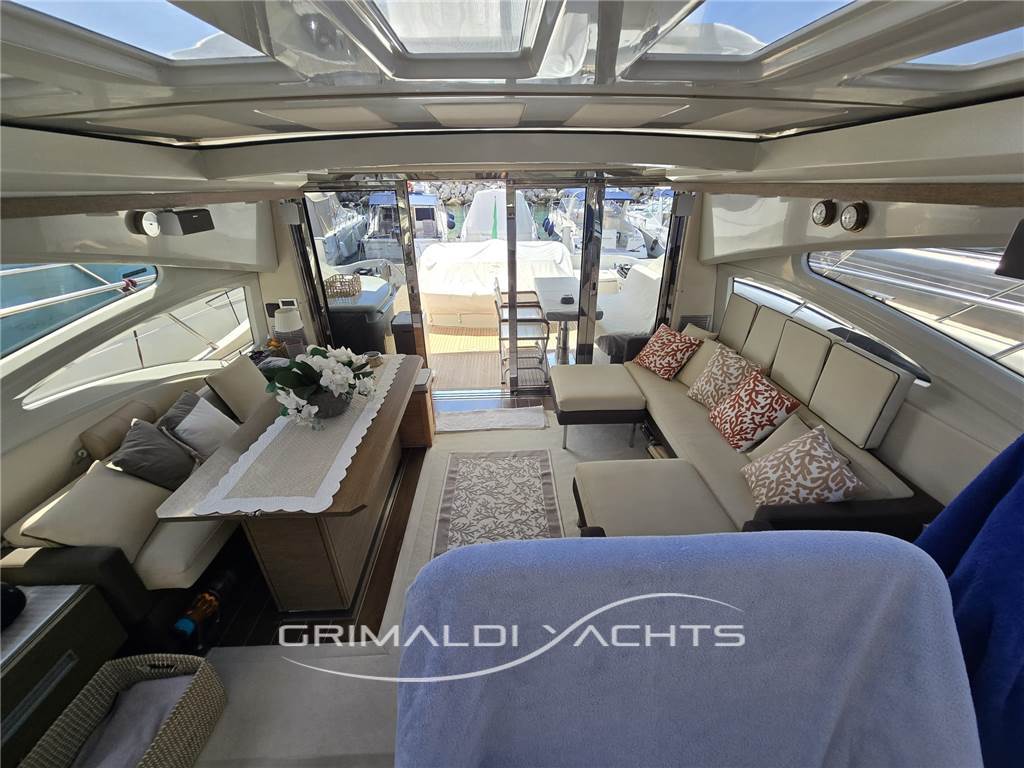 Azimut 68 S