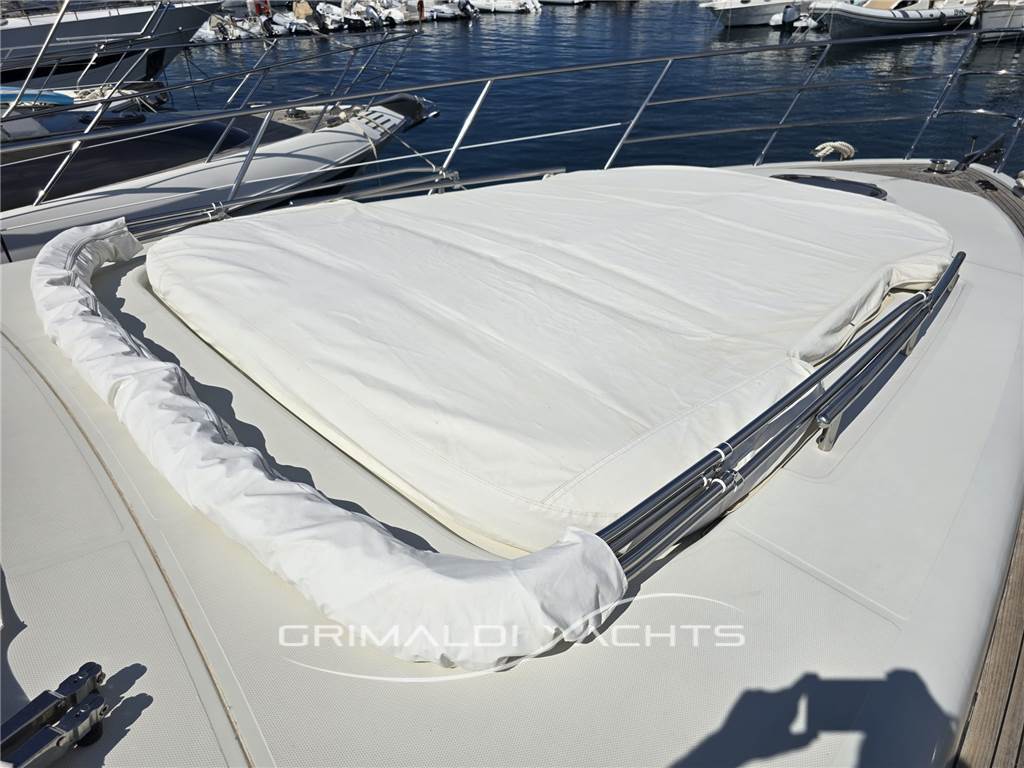 Azimut 68 S