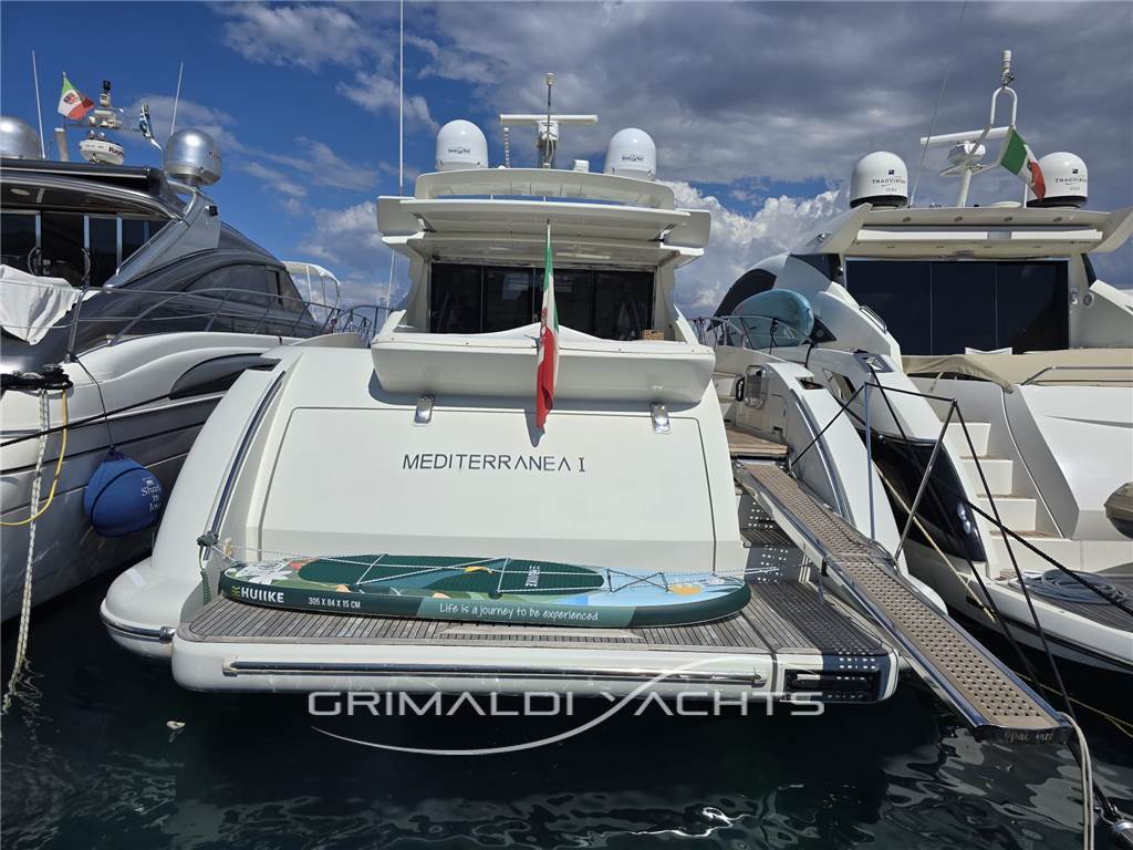 Azimut 68 S