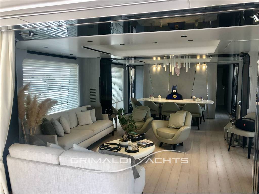 Azimut Grande 27 metri