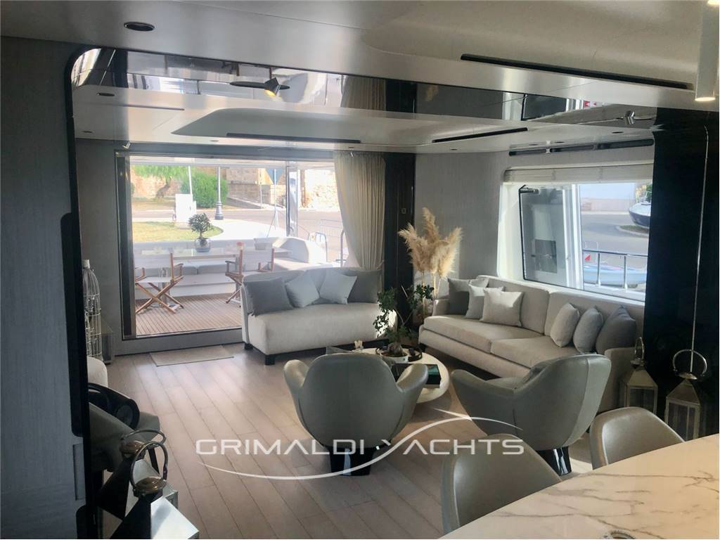 Azimut Grande 27 metri