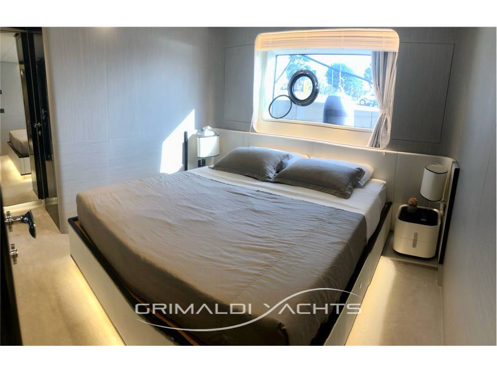 Azimut Grande 27 metri