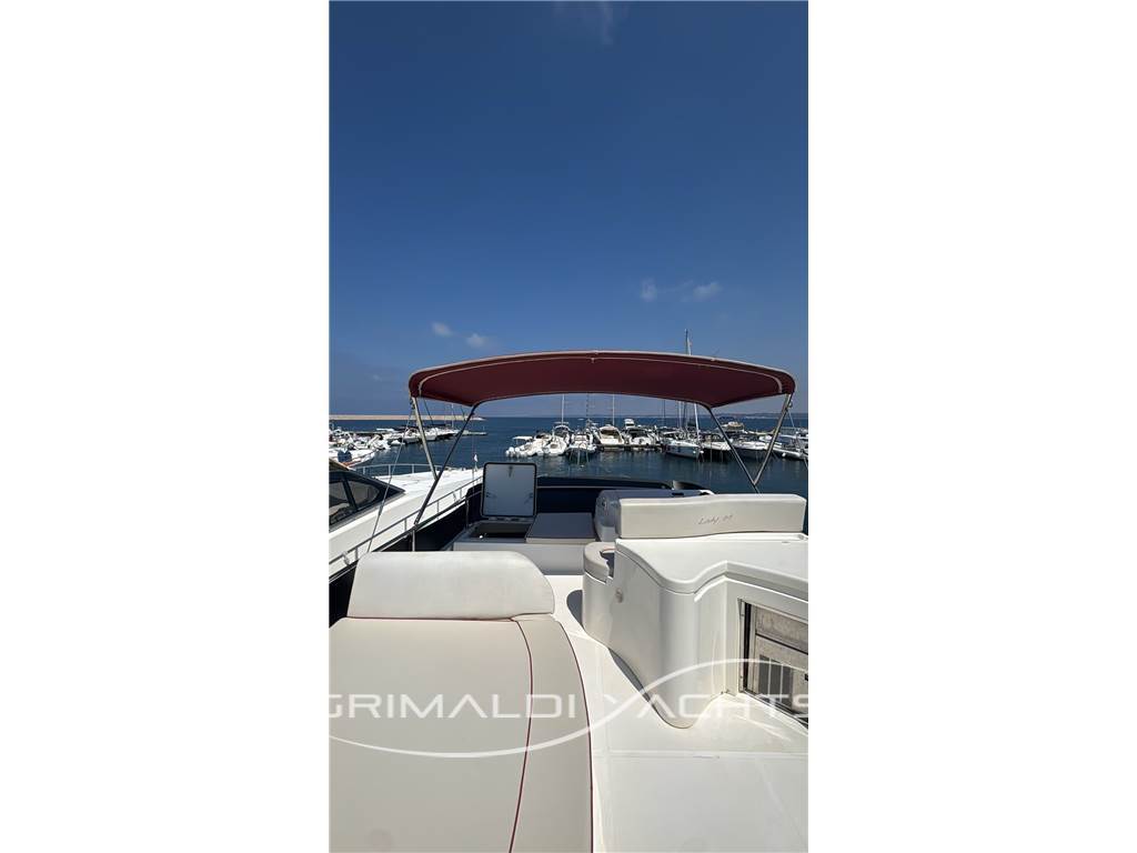 Ferretti 620