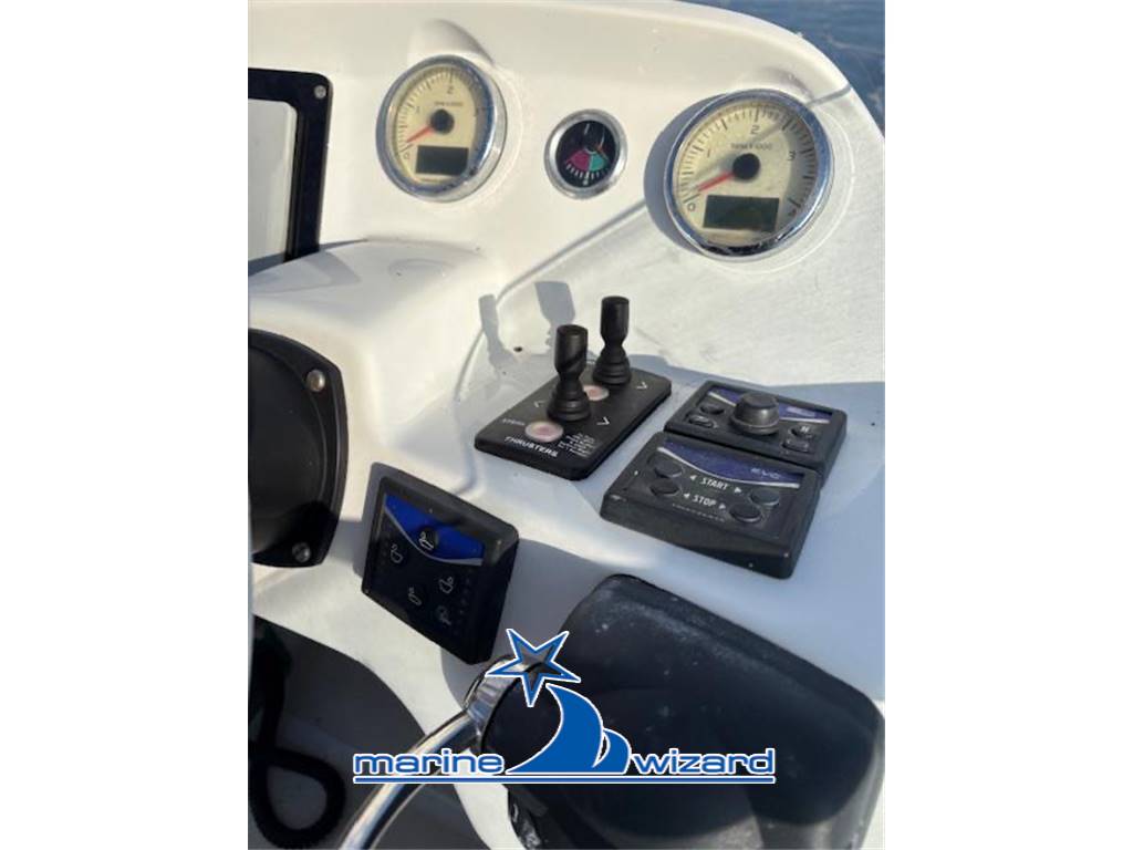 Beneteau Antares 12 Fly