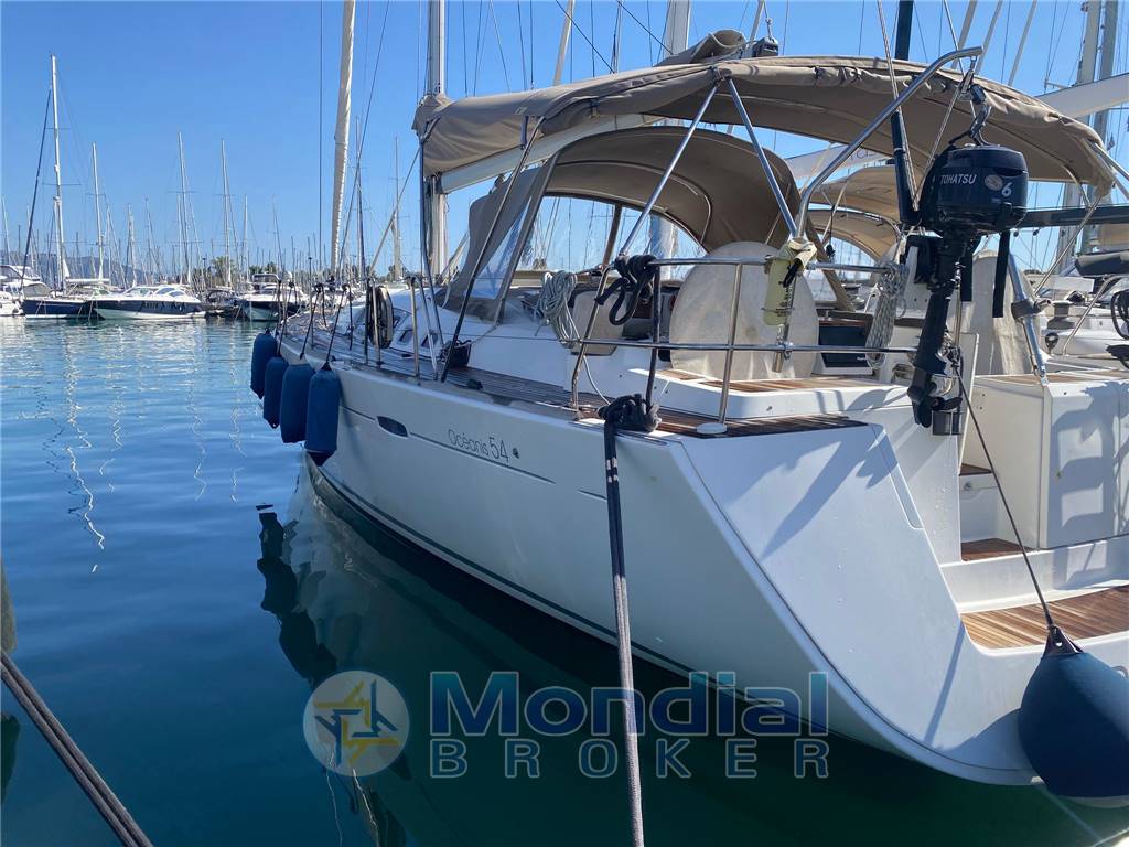 BENETEAU OCEANIS 54