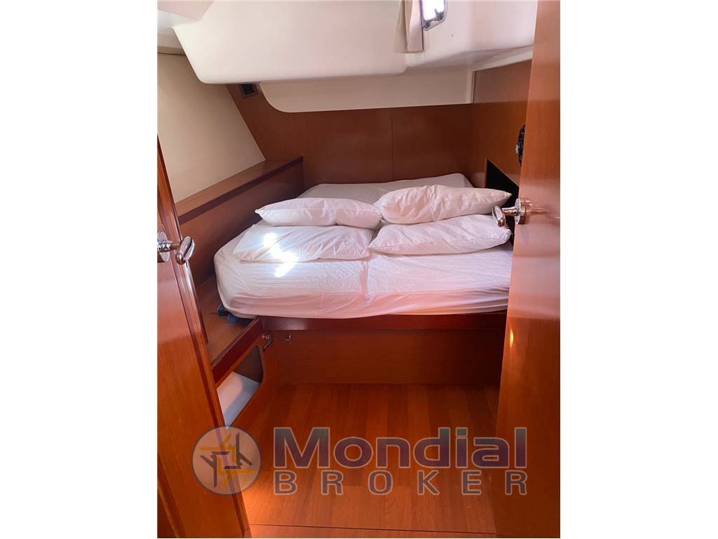BENETEAU OCEANIS 54