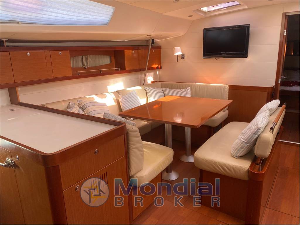 BENETEAU OCEANIS 54