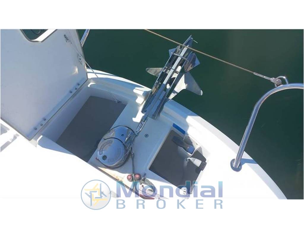 BENETEAU FLYER 9 sundeck SPACEdeck