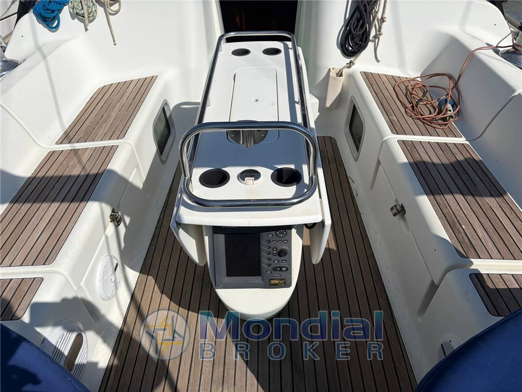 JEANNEAU SUN ODYSSEY 43