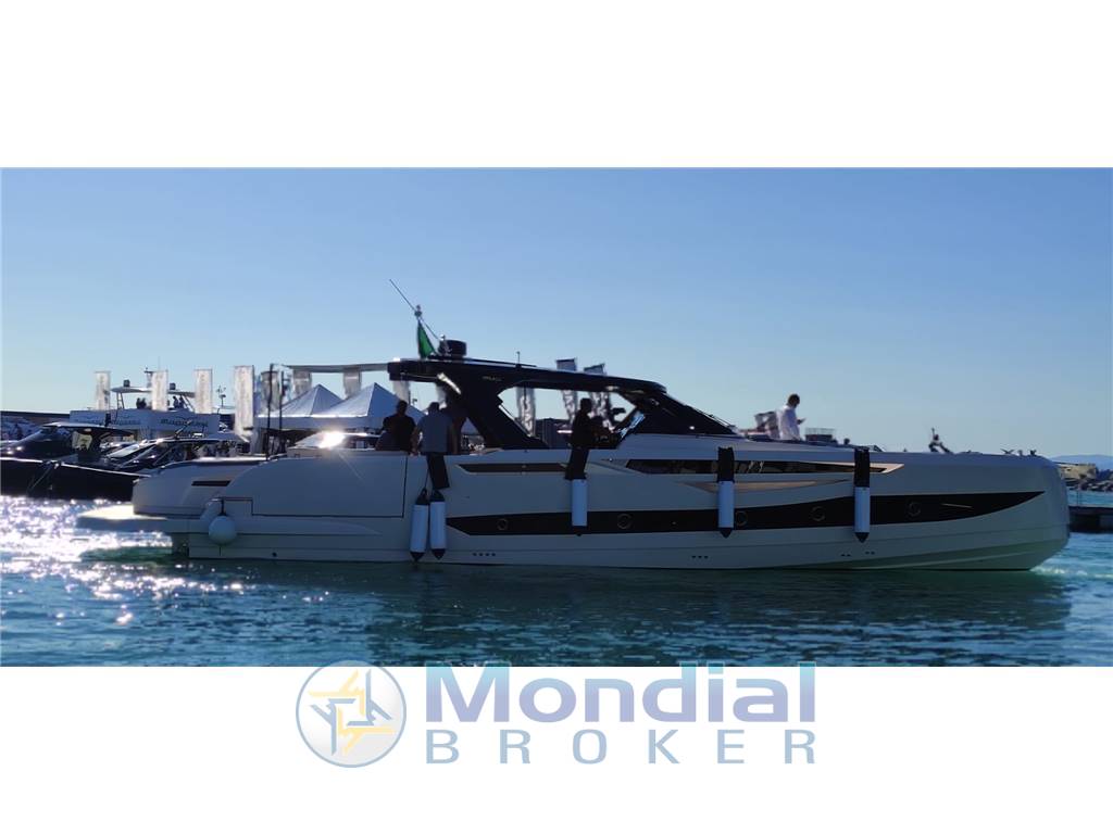 Cayman Walk-Around 540