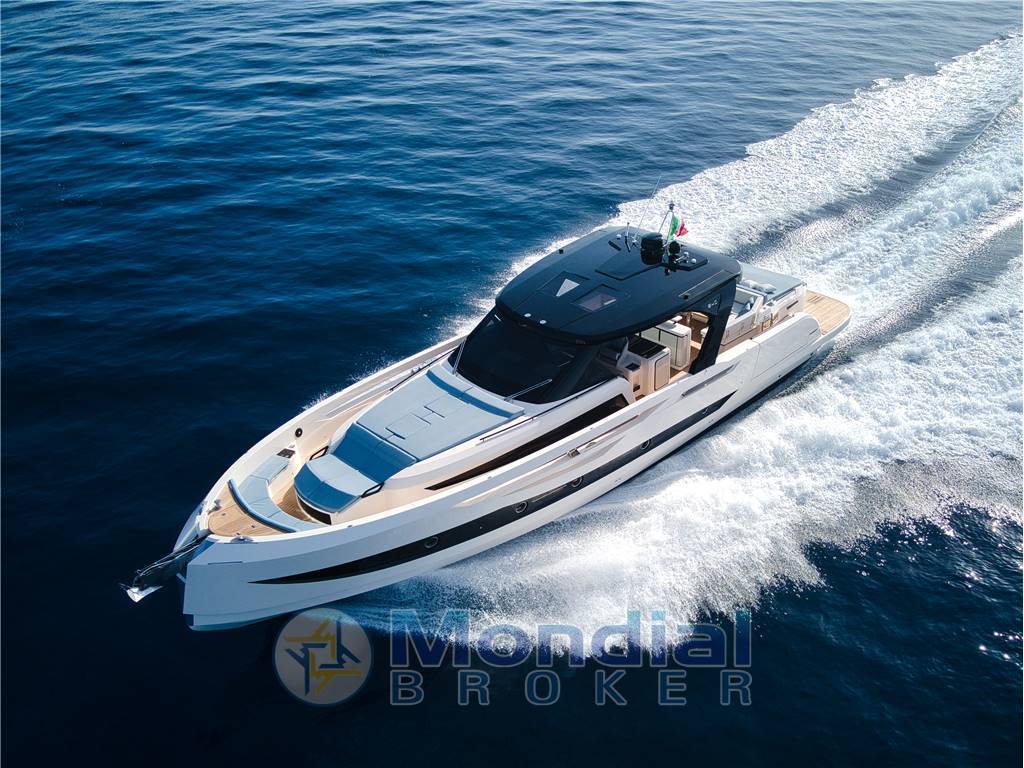 Cayman Walk-Around 540