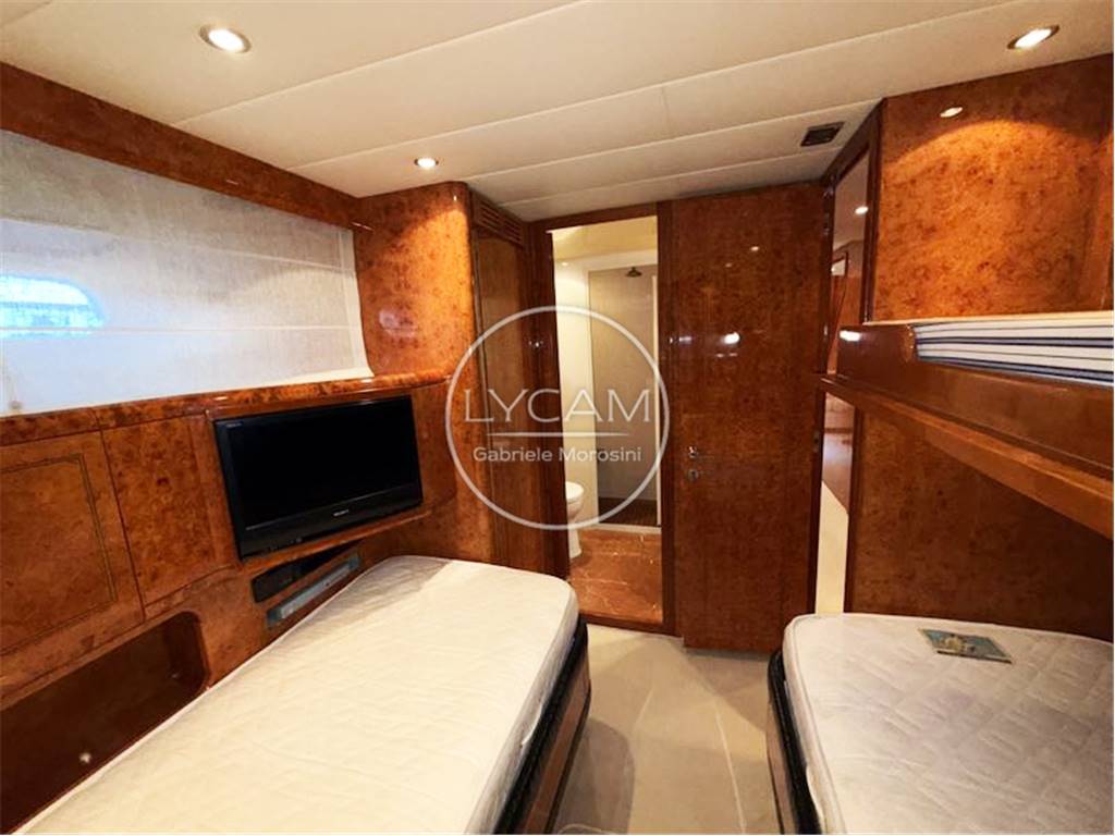 Overmarine Mangusta 72