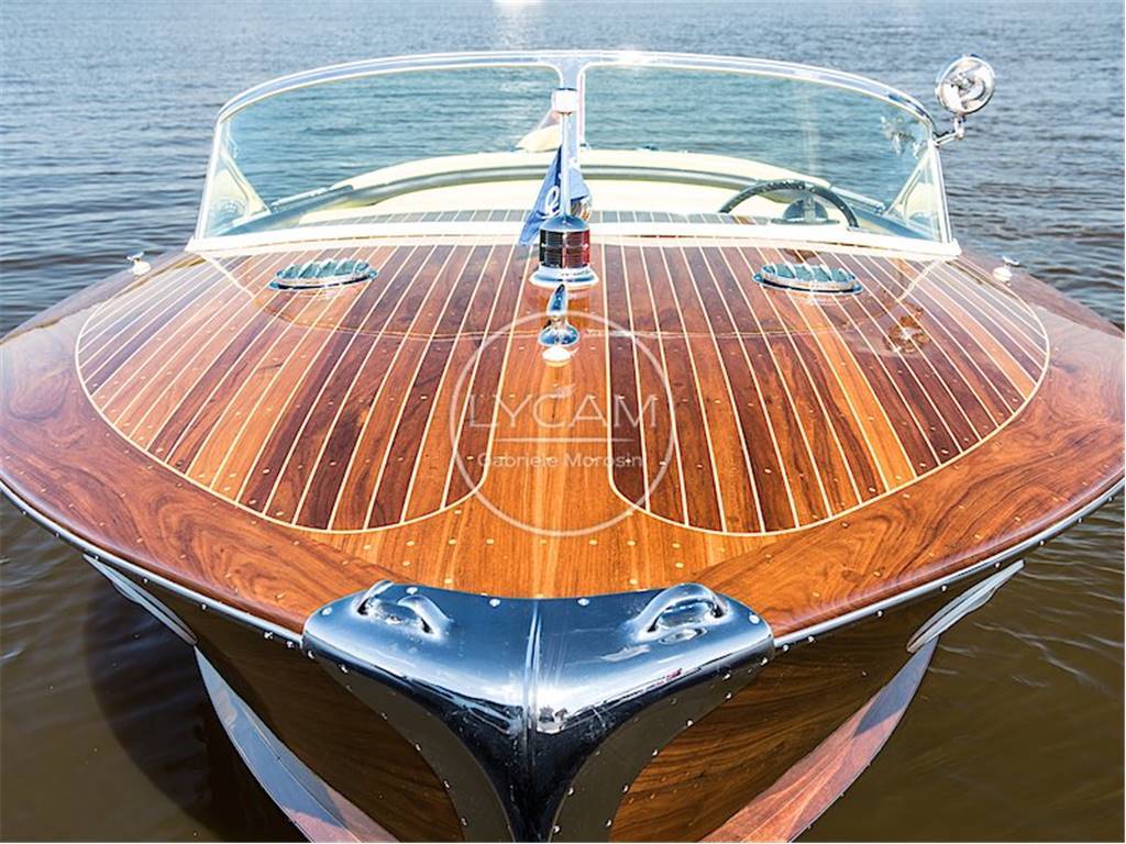 Riva Tritone