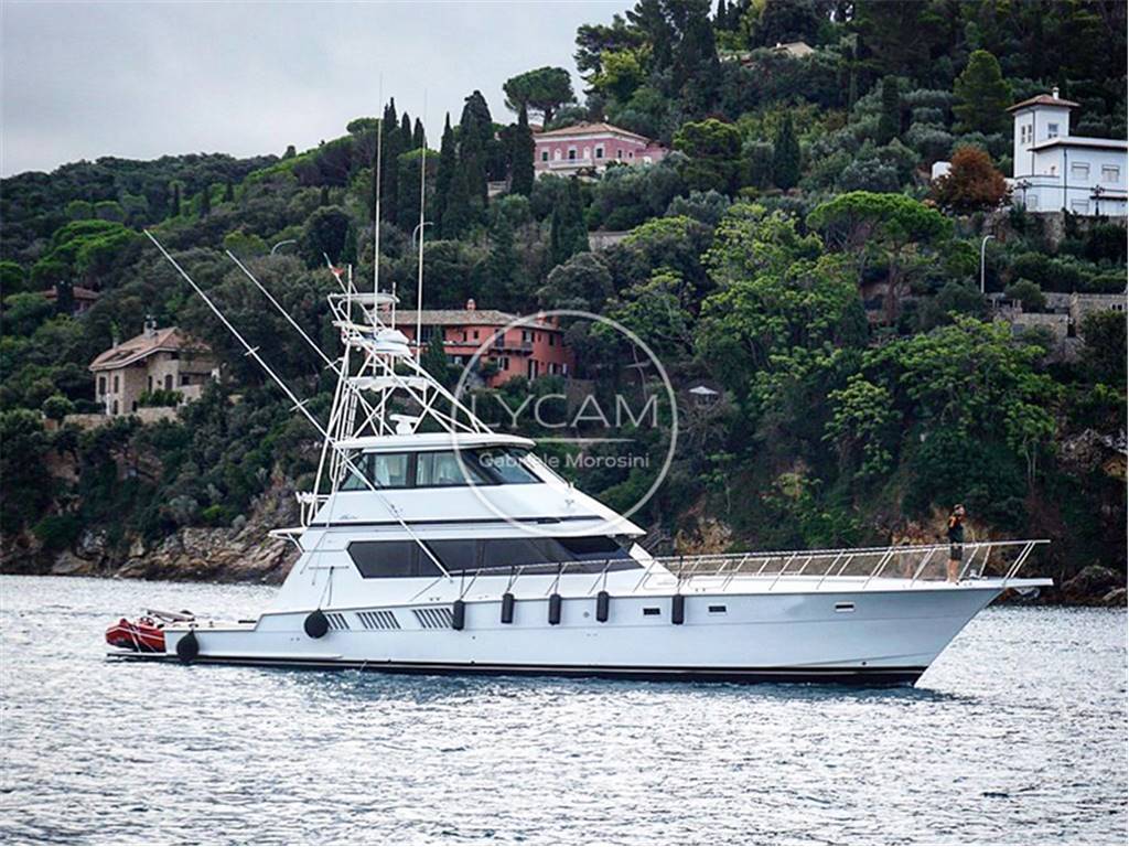 Hatteras 65 Enclosed
