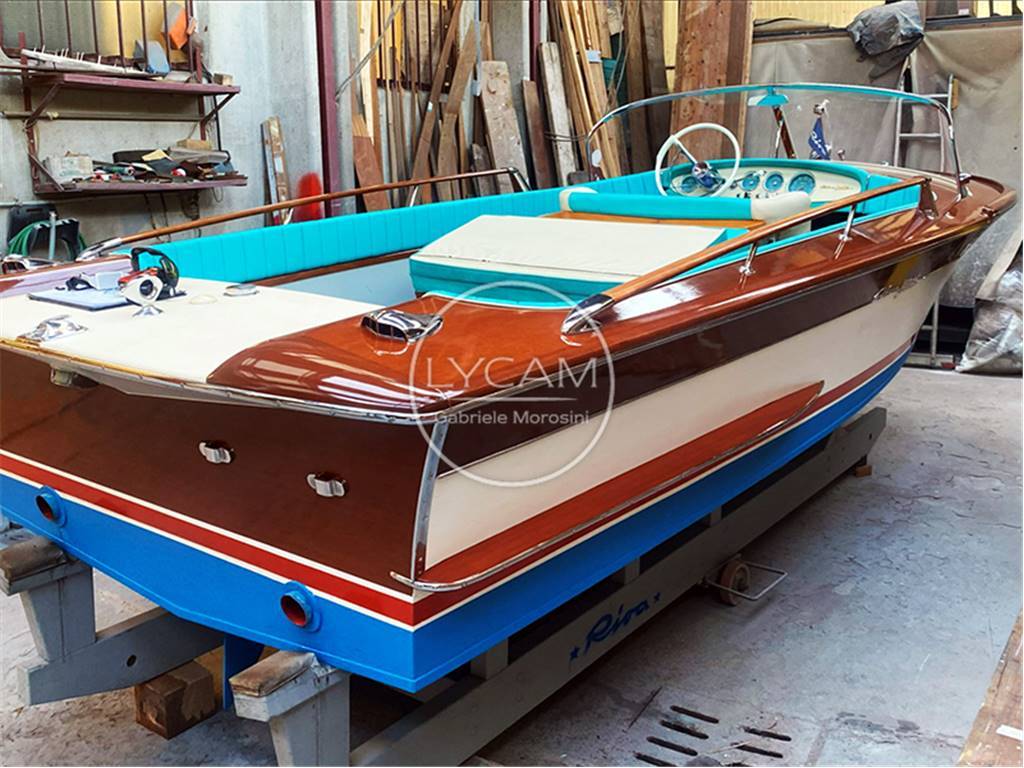Riva Junior