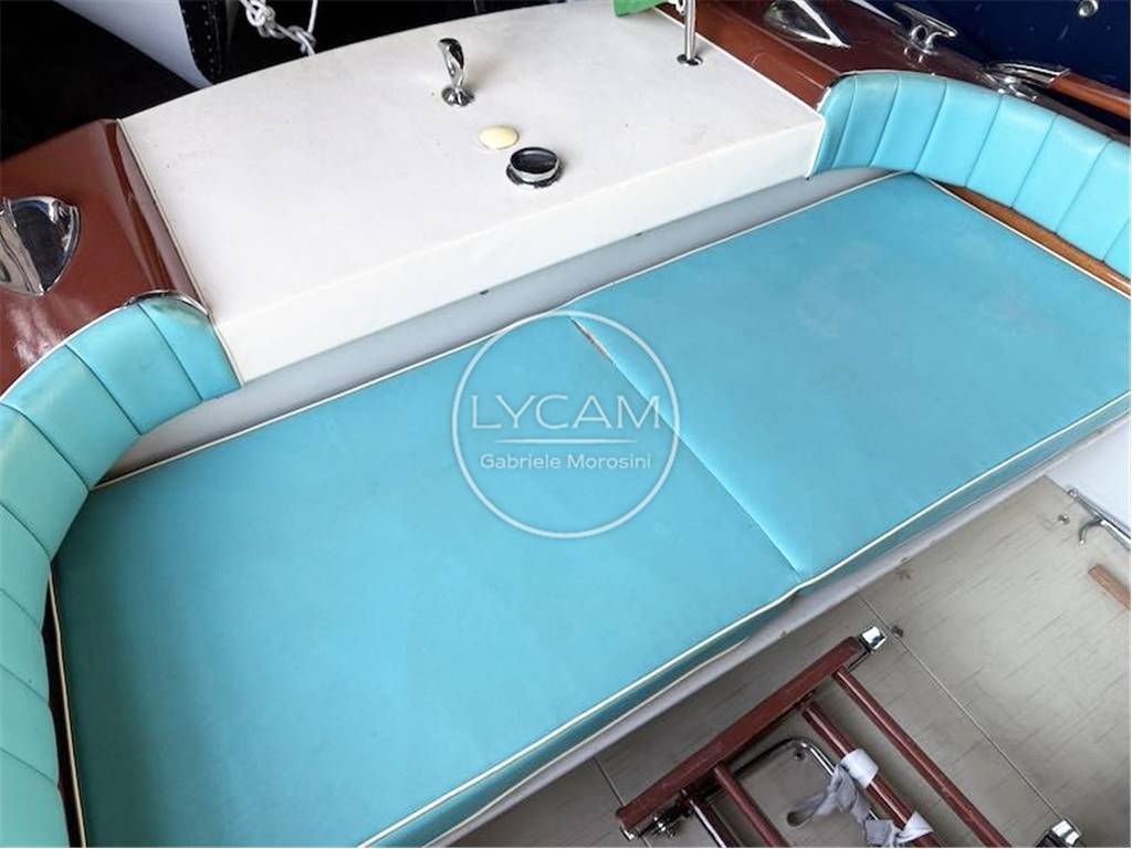 Riva Junior