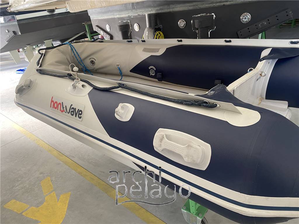 Cantieri Estensi F370 Bluetime