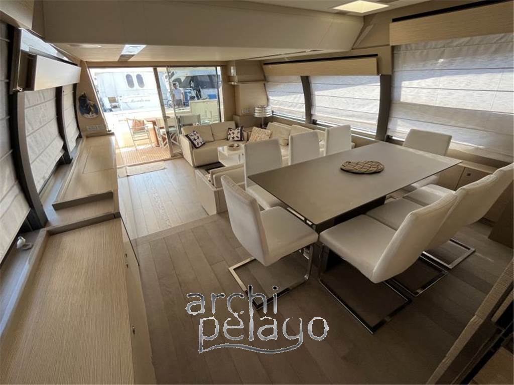 Ferretti SPA 720