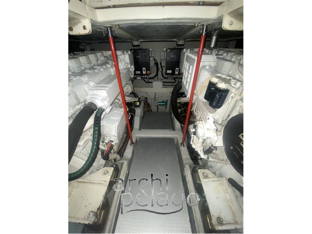 Uniesse Marine 48' T-Top